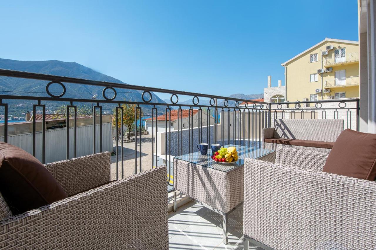 2Montenegro Limeta Apartments With Pool Kotor Exterior photo