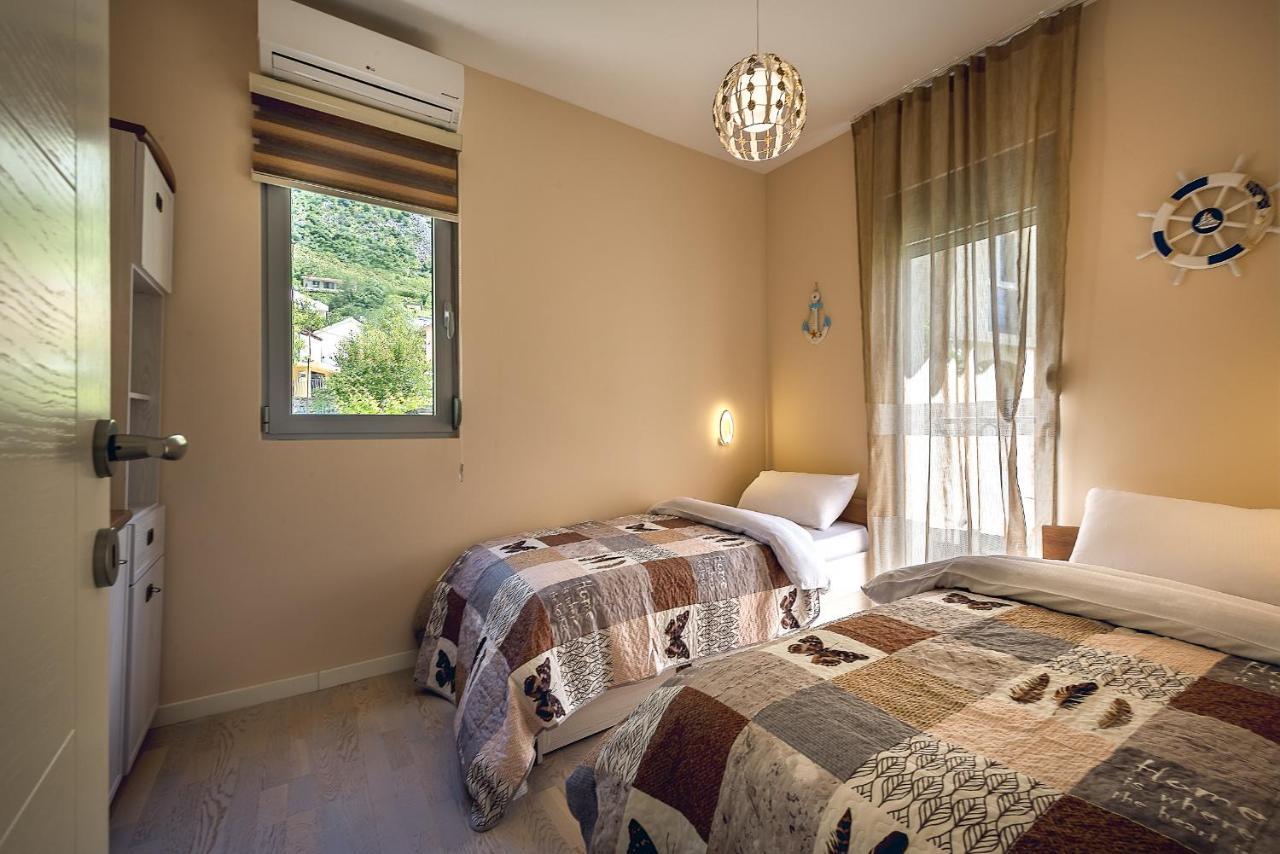 2Montenegro Limeta Apartments With Pool Kotor Exterior photo