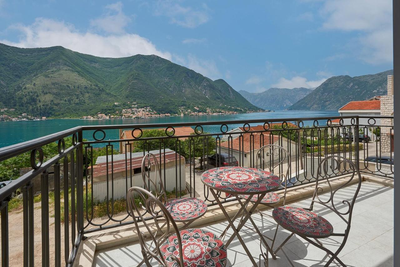 2Montenegro Limeta Apartments With Pool Kotor Exterior photo